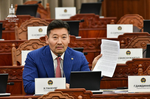 Х.Ганхуяг: Ерөнхий прокурор та Төгрөг нуурын асуудал дээр анхаарч өгөөч